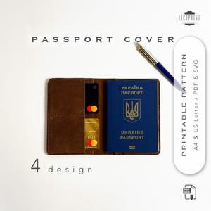 Puede incluir: Una funda de pasaporte de cuero marrón con un pasaporte ucraniano azul y tarjetas de crédito. La funda está abierta, mostrando el pasaporte y las ranuras para tarjetas. Un bolígrafo azul descansa sobre el fondo blanco. El texto en la imagen dice "PASSPORT COVER" y "4 design".