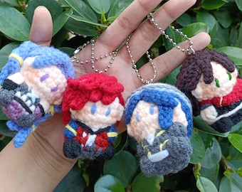 Handgemaakte gehaakte punkheld-sleutelhanger – amigurumi pluche pop cadeau