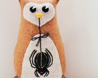 Halloween felt owl- 8 inch stuffed owl with large black spider- "boo!", Ready to ship