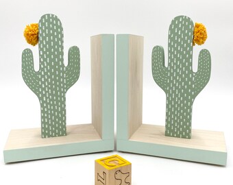Southwestern Cactus Decor Vintage Midwest Importers Southwestern Cactus Desert Bookend Cactus Door Stop