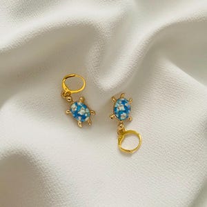 Gold and blue turtle earrings