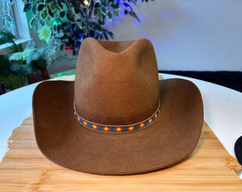 Beaded Loomed Fire Colored Diamond Pattern Hatband with a Two Toned Teal Checkered Background