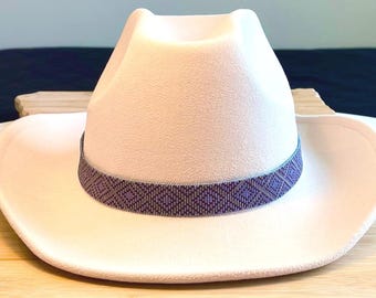 Loomed Seed Bead Lavender and Brown Diamond Outline Hatband with Checkered Endings