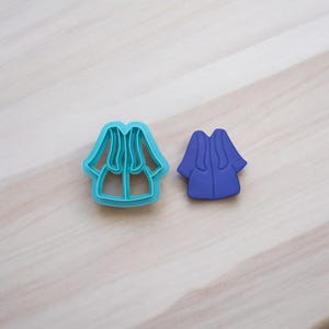 Graduation Gown Robe Cookie Cutter: Ideal for Cookies, Ceramics, Pottery, Polymer Clay, and Fondant