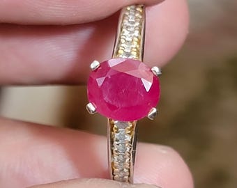 Ruby ring, Red Women's ruby ring, Silver ring, Ruby Gemstone ring, Engagement ring, Natural ruby ring, Anniversary gift for her Womens rings