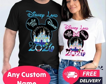 Vacances en famille Disneyland Paris personnalisées 2026, voyage en famille Disney, chemises assorties Disney, chemise vacances en famille, chemise vacances Disney