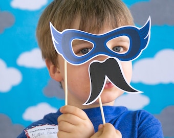 26 Super Comic Book Hero Printable PHOTO BOOTH PROPS pow! zap! boom! - Editable Text >> Instant Download | Paper and Cake
