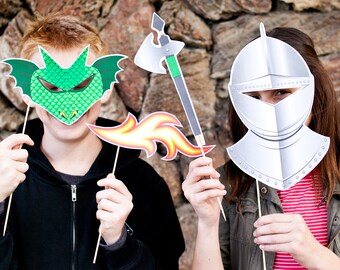 22 Medieval Knights PRINTABLE Photo Booth Props, castle dragon sword | Editable Text >> Instant Download | Paper and Cake