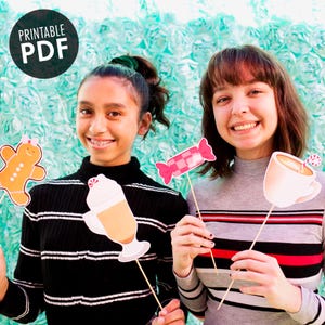 22 Candy PRINTABLE Photo Booth Props, Gumdrops, Gingerbread, Candy Cane - Editable Text &gt;&gt; Digital Download | Paper and Cake
