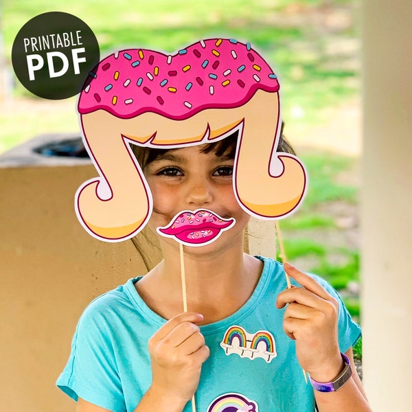 17 Kawaii Donut PRINTABLE Photo Booth Props, Cute Sweet Centerpieces Cake Toppers - Editable Text >> Instant Download | Paper and Cake