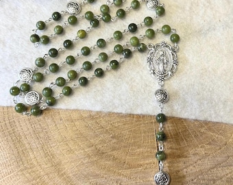 CONNEMARA MARBLE ブローチ Vintage Miracle Brooch, Celtic Irish Sytle Faux Connemara