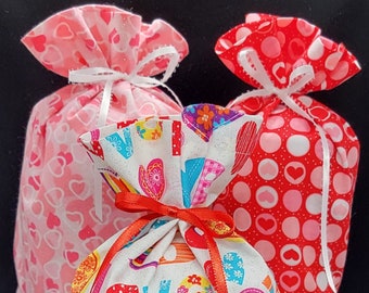 Valentines Day Gift Bag, Hearts, Love, Glitter, Birthday, Wedding, Anniversary, Reusable, Quick Wrapping Alternative