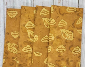 Seashell Napkins, Lunch or Dinner Napkins, Lunchbox Back to School, 16 Inch Square, Set of 4