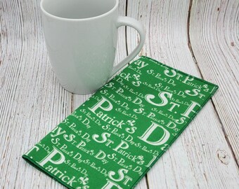 St Patrick's Day Print Napkins, Lunchbox Napkins, Irish Everyday Napkins, Shamrocks, Snack or Beverage Napkins, 8 Inch, Set of 4
