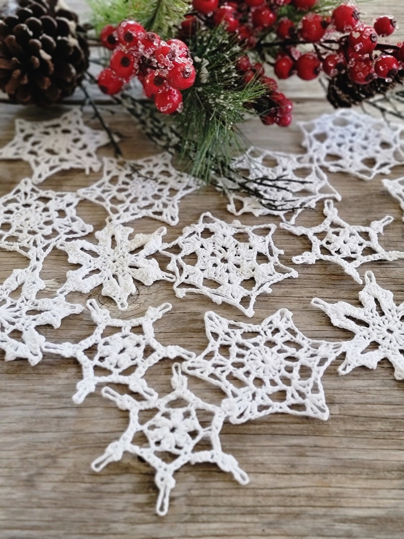 set Starched Hand Crochet White Christmas Snowflakes Motifs Doilies Ornaments 3.5 image 6