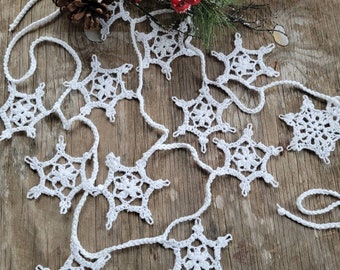 Hand Crochet snowflakes Garland, Christmas Garland, Winter Garland, Christmas  Bunting, 50", can make any size