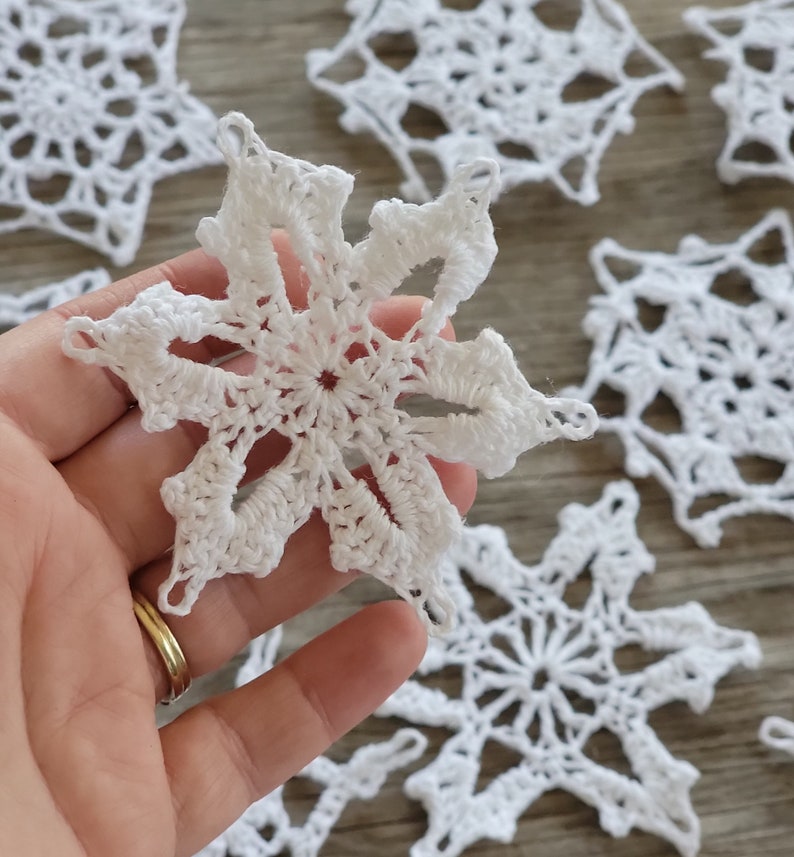 set Starched Hand Crochet White Christmas Snowflakes Motifs Doilies Ornaments 3.5 image 8