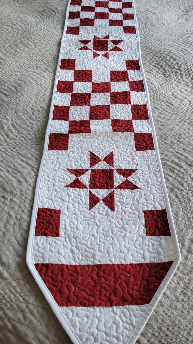 Quilted Table Runner, Traditional Patchwork Decor , Irish Chain 14
