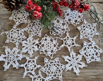 set Starched Hand Crochet  White Christmas Snowflakes Motifs Doilies Ornaments 3.5"