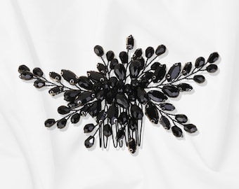 Black Crystal Bridal Hair Comb, Gothic Wedding Hair Piece, Princess Bride Accessory Elegant