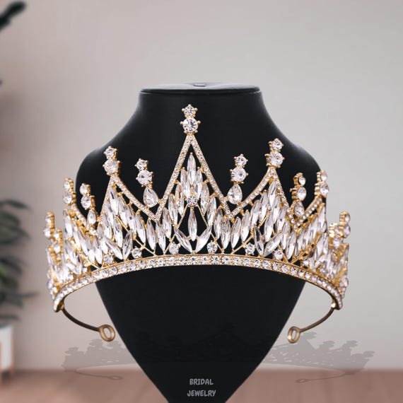 Luxury Bridal Crystal Tiara: Gold Quinceanera Wedding Crown  display picture 2