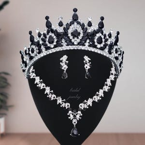 Black Bridal Wedding Crown, Elegant Luxury Princess Tiara Set, Halloween Crown, Necklace and Earring Set, Bridesmaid Gift, Prom Boho Tiaras