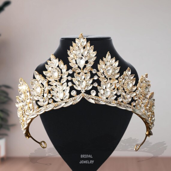 Baroque Bridal Crown: Handmade Leaf Style Wedding Tiara Israel