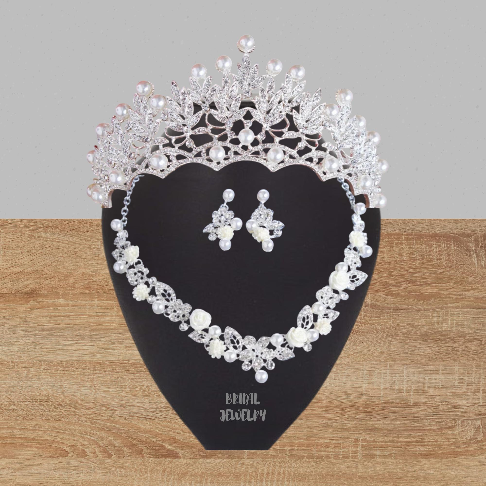 PARURE COLLIER PLASTRON & BOUCLES D'OREILLES * PETITES FLEURS