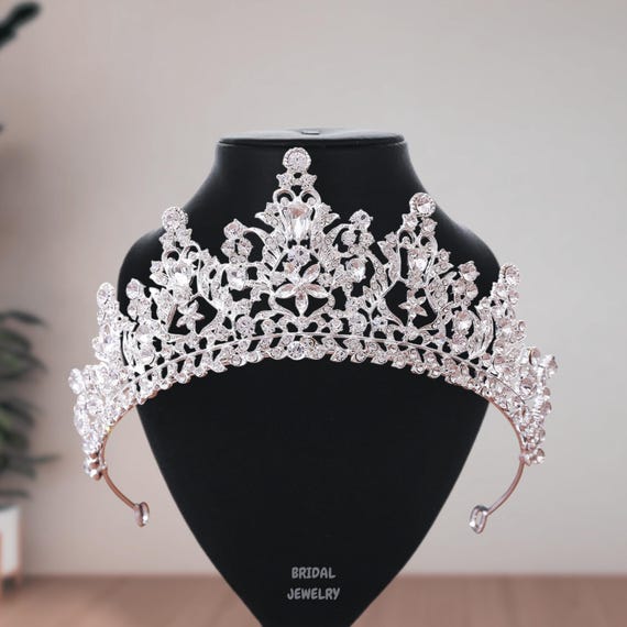 Luxury Crystal Bridal Crown, Silver Wedding Tiara, Hair  display picture 1