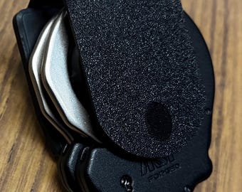 Tactical Locking Handcuff Holder: Secure TPU Police Gear