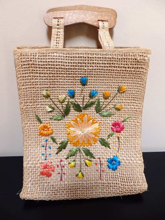 Items similar to Woven Straw Bag with Floral Embroidery on Etsy