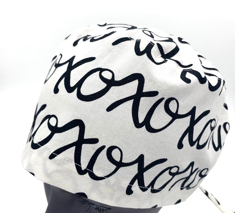technician adjustable surgery hat nurse dentist veterinarian for doctor hygienist XOXO black and white Valentine tie back scrub cap