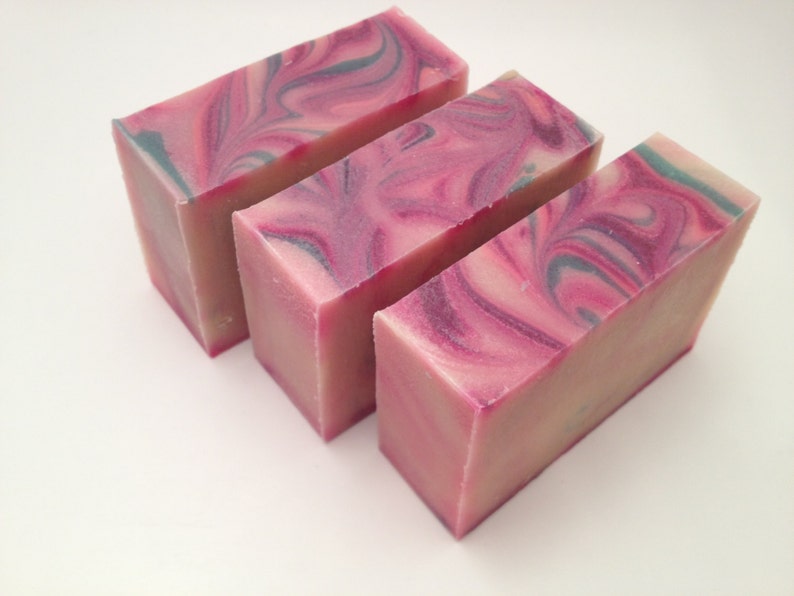 Peppermint Tingle w Goats Milk Huge Bar 5 to 7oz Bar image 5