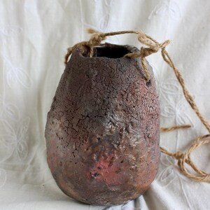 Outdoor decor, bird’s nest, candleholder, pottery, handmade, stoneware, Raku, iridescent blues, golds, greens, reds, 6"h x 4 1/2” w x 2 1/2" bild 4