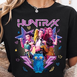 Vintage Huntrix Shirt, Huntrix Girls Sweatshirt, Kpop Demon Hunters Merch, Huntrix Fan Shirt Gift, Rumi Zoey Mira Graphic Shirt