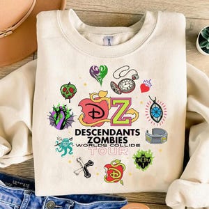 Retro Descendants Zombies World Tour T-shirt, The Rise Of Red Characters Tee, Descendants Concert Sweatshirt, Summer Music Festival Tee