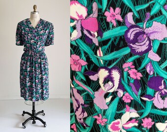 1980s Vintage Black, Purple, Lilac, Green Floral Orchid Short Sleeve Secretary Dress with A Line Skirt, Shoulder Yoke, Size 11/12, Medium