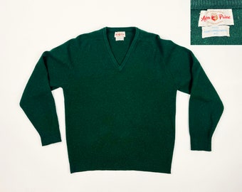 1960s Vintage Forest Green Mens V Neck Sweater, Tennis Sweater, Pure Lambswool, Size 40, Made in England, Medium, M