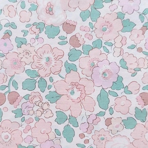 Liberty of London - Betsy j22i - Limited Edition - fat quarter