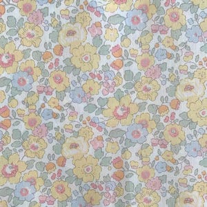 Liberty Japan - Betsy J23N - 2023 - reduced print - fat quarter