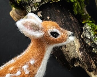 Needle Felt Deer, Miniature Wool Animal Gift for Home Decor, Gift for Nature Lover