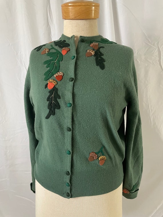Cashmere Cardigan vintage 1940s olive green with … - image 2