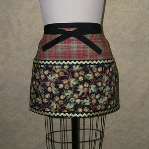 Jingle bell apron half lined holiday Christmas xmas 3 deep pockets baking crafting plaid red green gold ric rac 15&quot; L 20&quot; W ready to ship