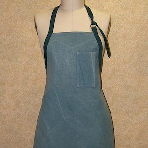 Work Apron green gray heavy canvas 2 pockets cotton stone washed upcycled chef adj 27" L 20" W 31" ties industrial gardening ready to ship