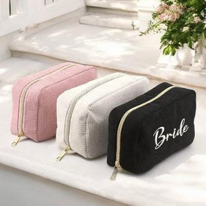 Trousse à maquillage en velours côtelé faite main - Trousse à maquillage d'hiver personnalisée - Trousse brodée personnalisée