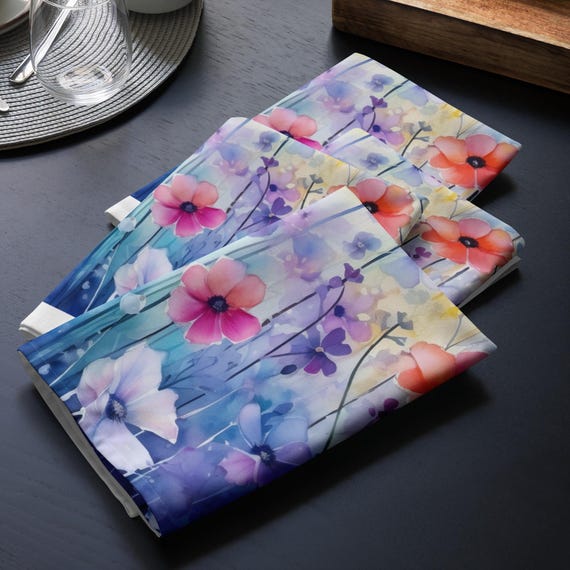 Cloth Napkin Set with Flowers, Spring Napkins, Summer Dining, Unique Gift, Table Decor, Floral Dinner Napkins
