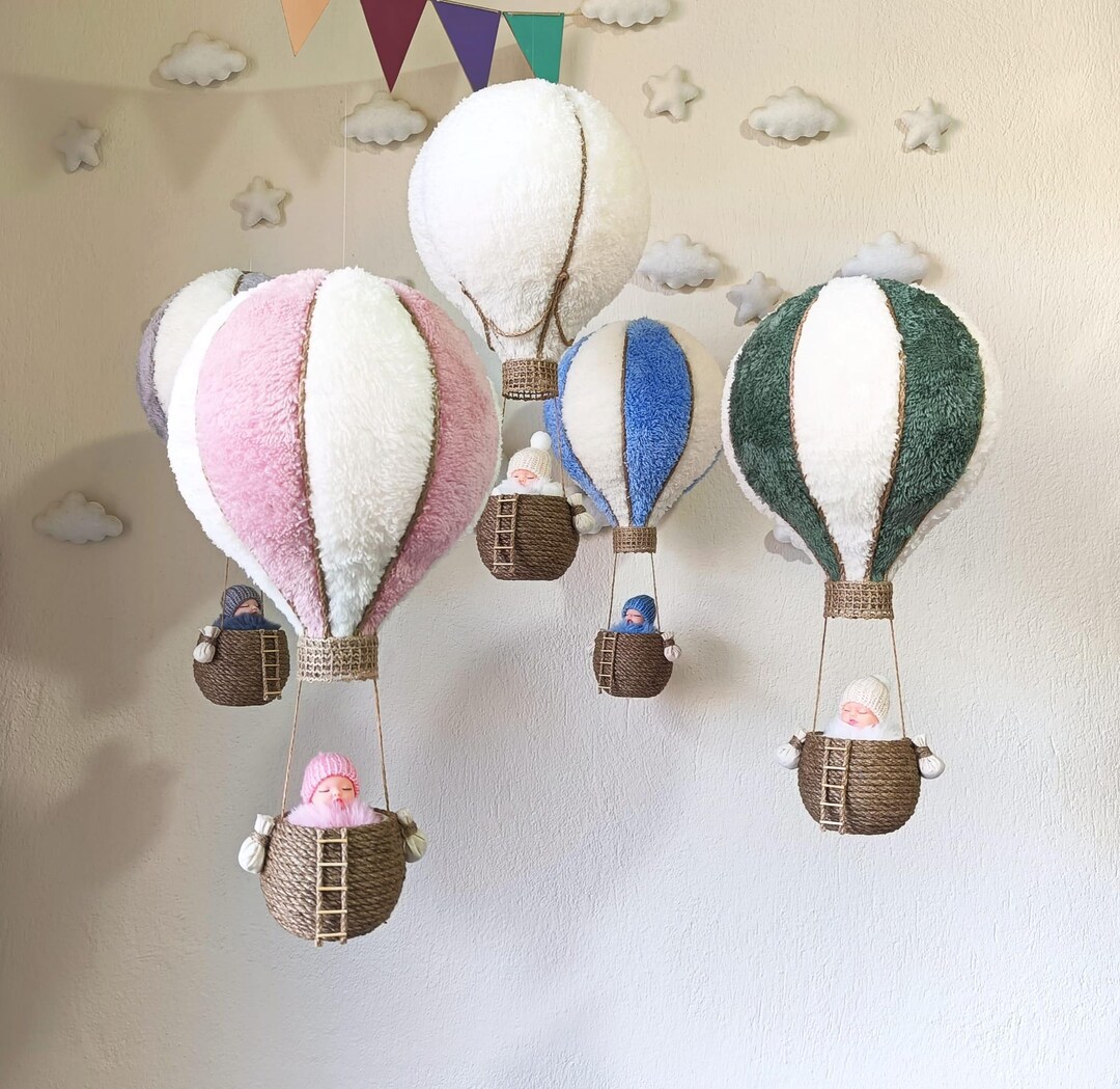 Plush Hot Air Balloon Nursery Mobile: Baby Room Decor - Etsy