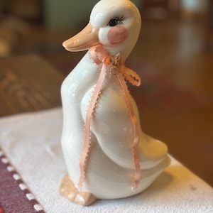 Vintage Ceramic Country Goose Decor