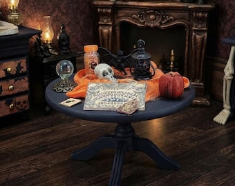 Mesa mágica de cocina de bruja de Halloween en miniatura, pieza única. Muebles góticos para casa de muñecas a escala 1:12, miniaturas de muñecas espeluznantes de Halloween.