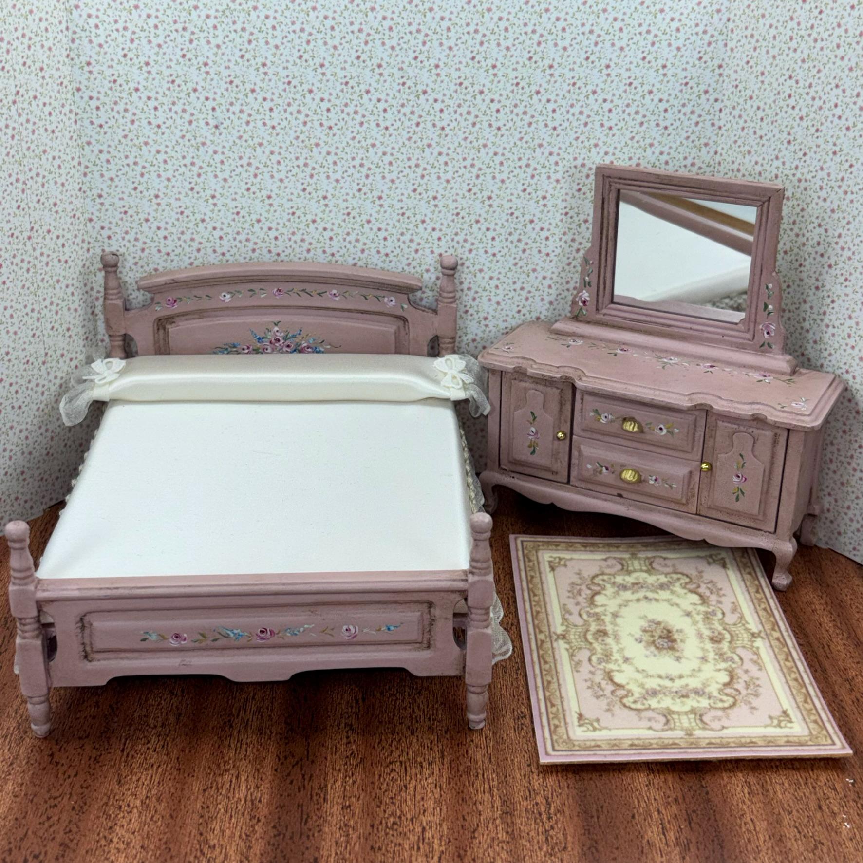 Gaël Dollhouse Furniture Bedroom. Miniature Shabby Chic Furniture ...